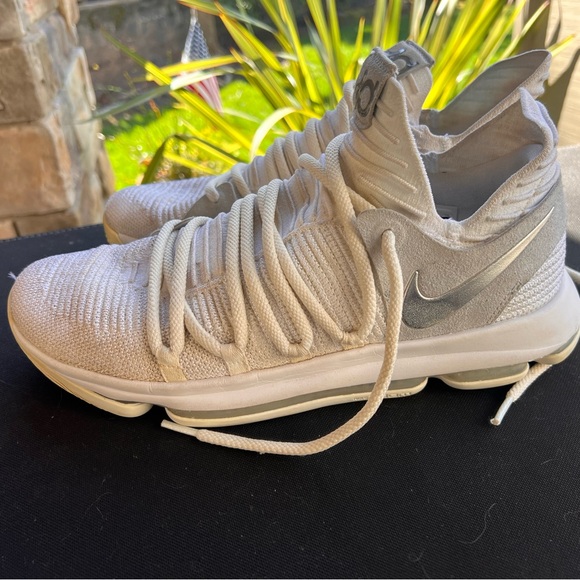 Nike KD 10 in still KD Color Sneakers Size 11 - Picture 5 of 6